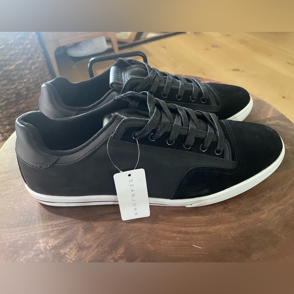 NWT Sean John Black Sneakers Mens 10.5